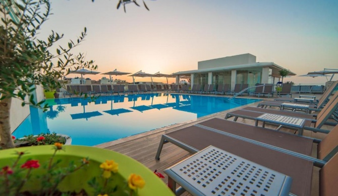 Maritim Antonine Hotel & Spa