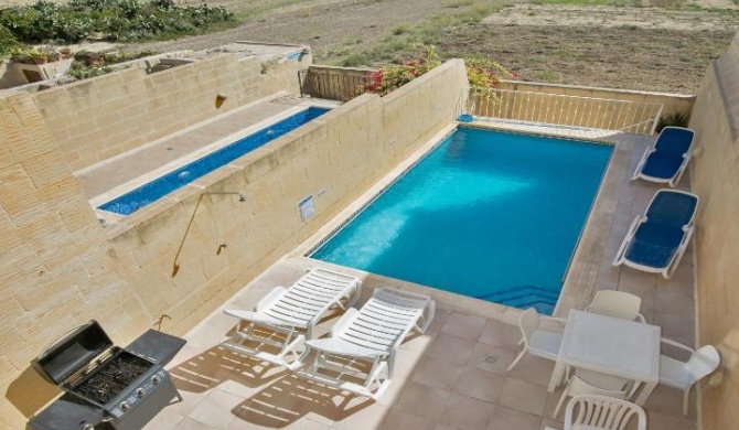 Bertinas Villa Farmhouse Gozo