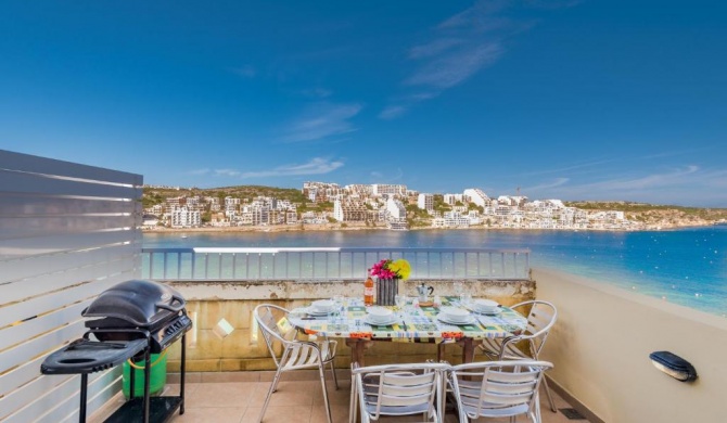 Blue Harbour Seafront Penthouse with large terrace with panoramic sea views - by Getawaysmalta