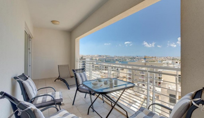 Luxury Apartment inc Pool & Views