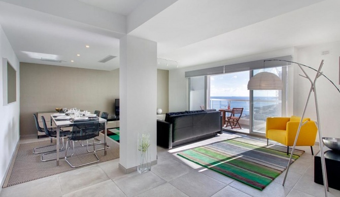 Marvellous Seafront Apartment