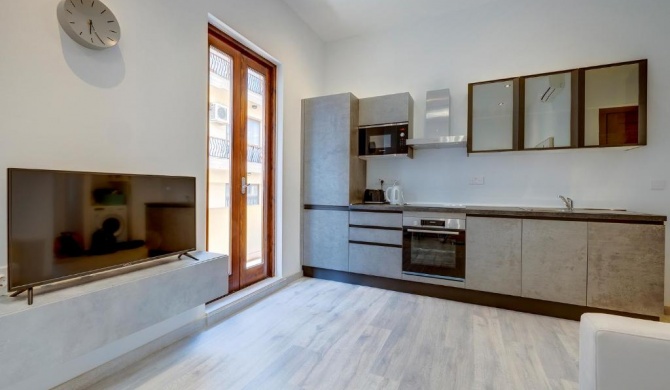 Modern Apartment in the Best Area of Sliema