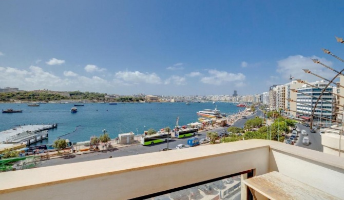 Seaview Apartment Top Location in Sliema