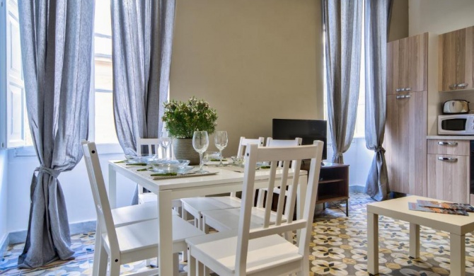 Borgo San Pawl Valletta Apartments - Duplex 2-bedroom Apartment