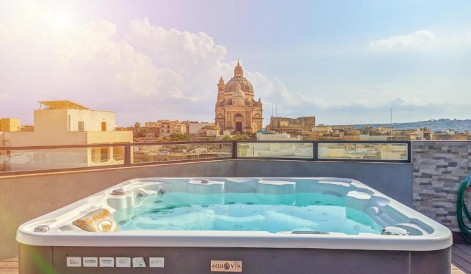 Holiday Hub Gozo - Rooftop Jacuzzi & Pool - 3 Bedrooms