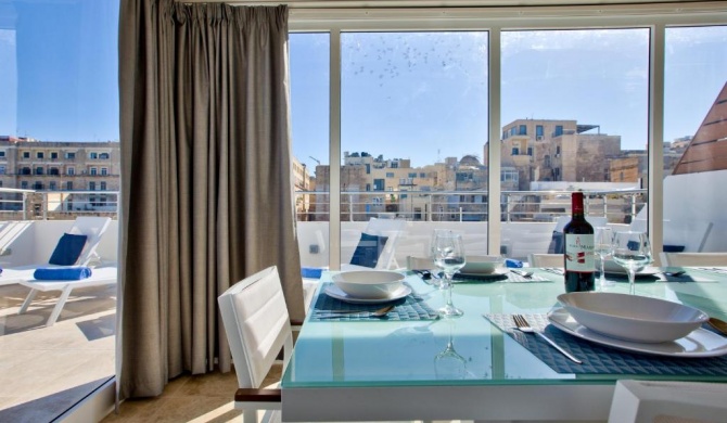 St Ursulas Sky Duplex Penthouse Valletta