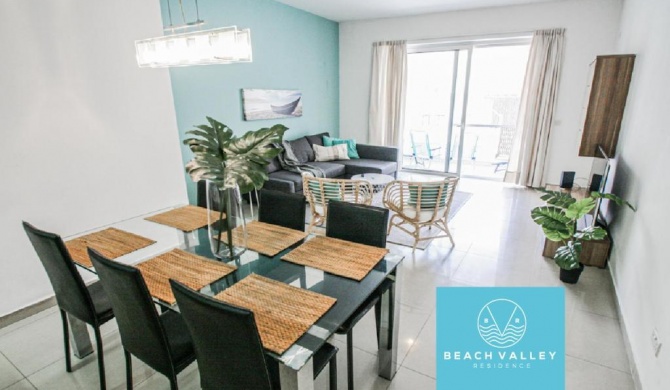 Mellieha - Beach Valley Residence - Large Duplex apt with communal pool - 5 mins to beach