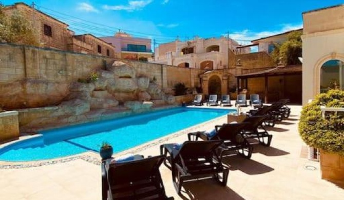 Velver Mansion, Malta - Luxury Villa with Pool