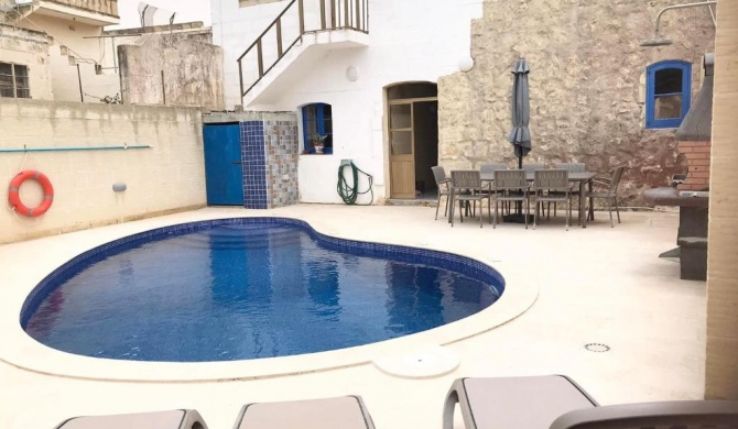 4 Bedroom Farmhouse with Pool Tal- Hawwiela Farmhouse Gozo