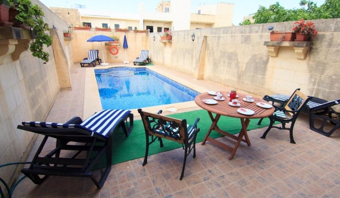 Ta' Bejza Holiday Home - 5 bedroom